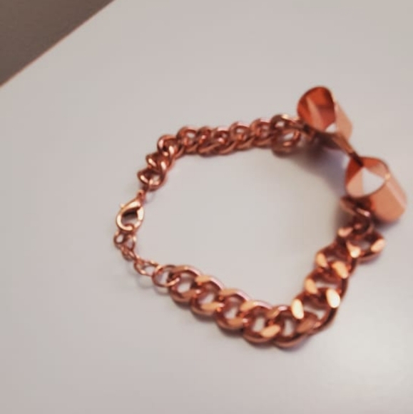 Pandora Women's RoseGold Tone Bowknot Bracelet. - Picture 5 of 6